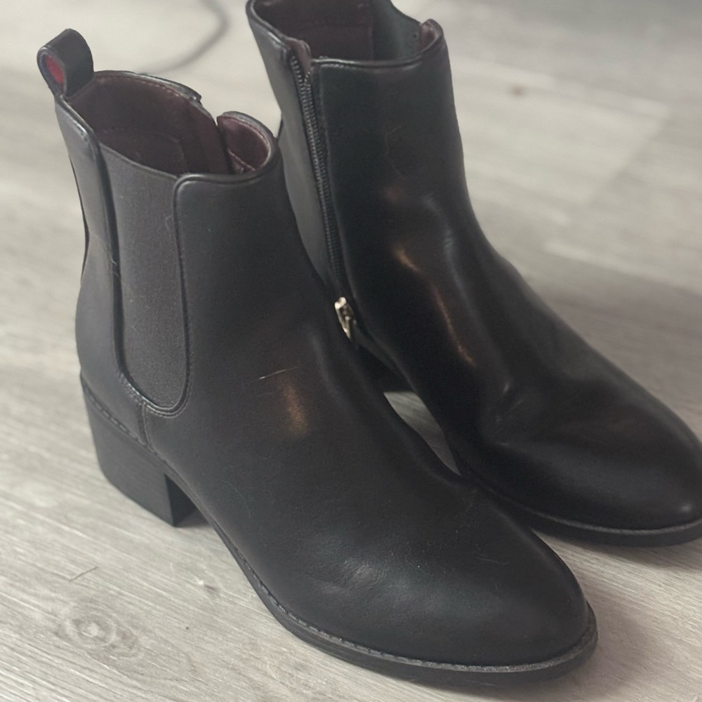 Tommy Hilfiger Black Ankle Booties